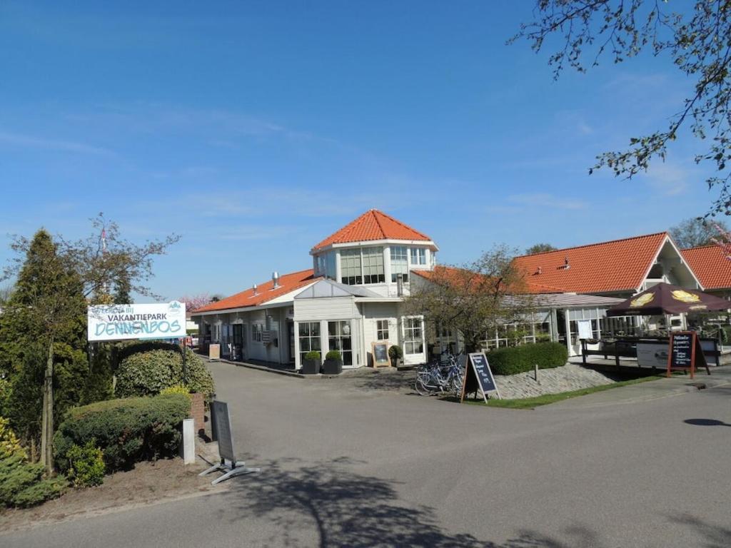 For 6 People * Oostkapelle